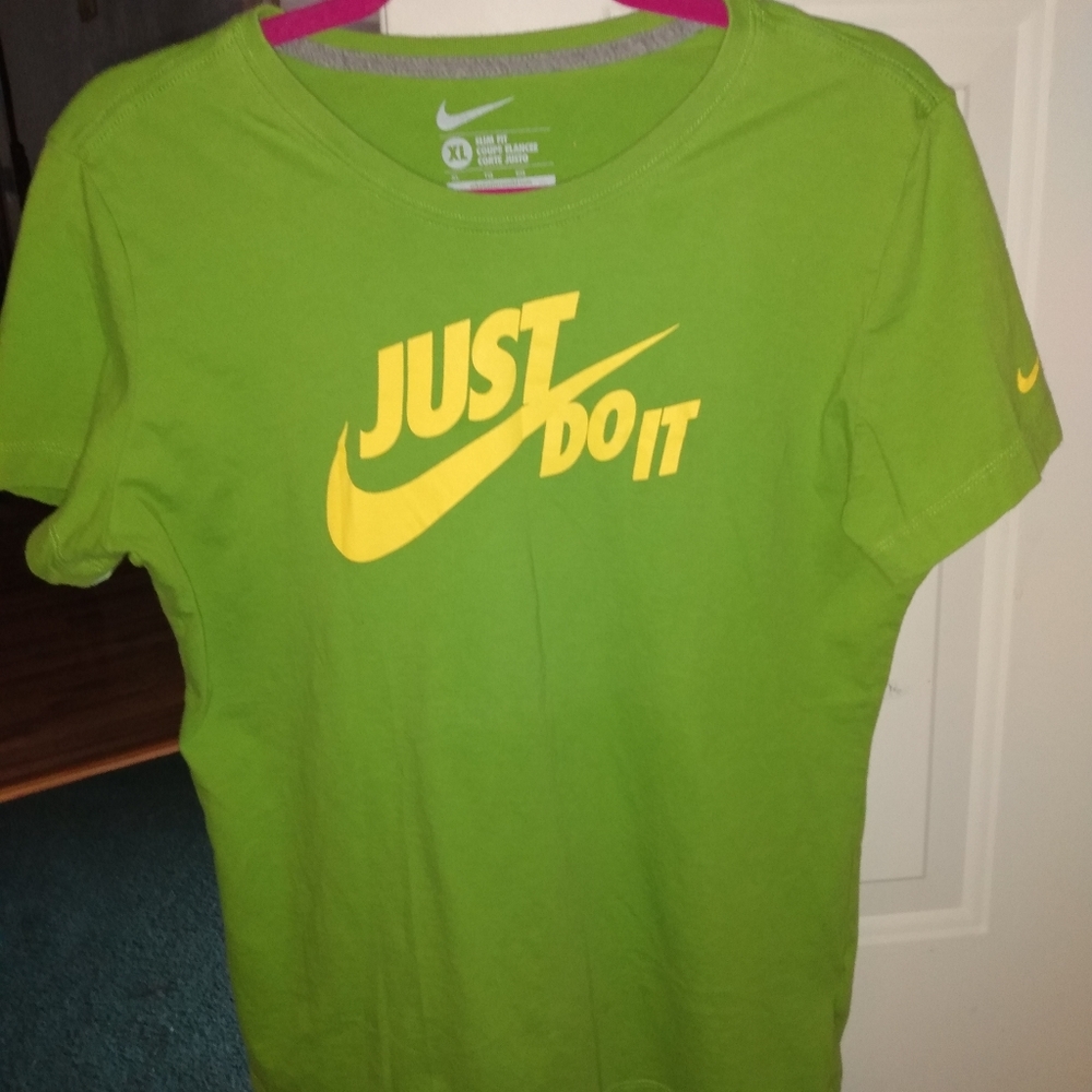 Nike shirt